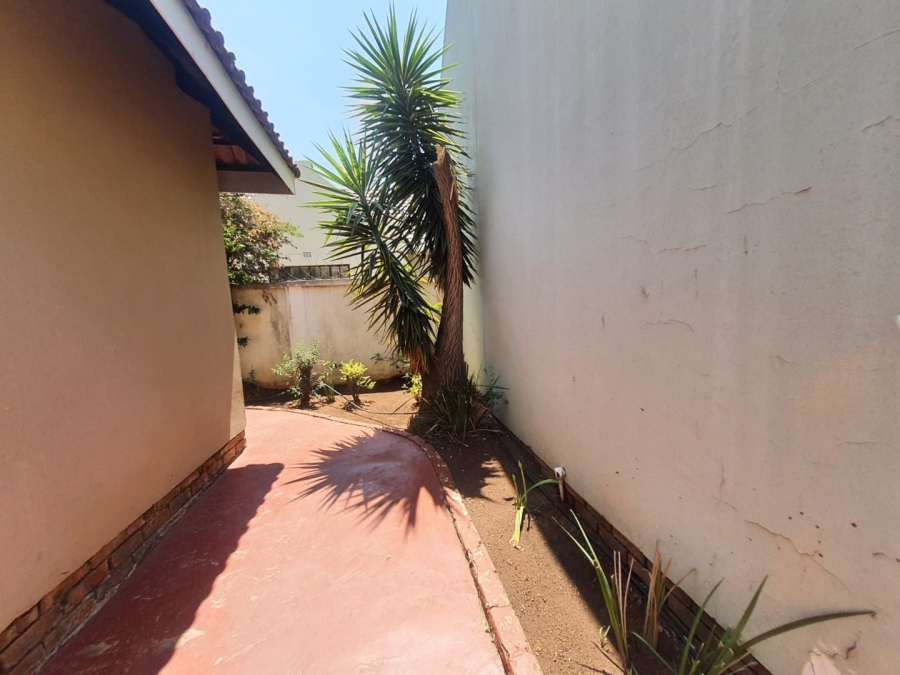 3 Bedroom Property for Sale in Florida Gauteng