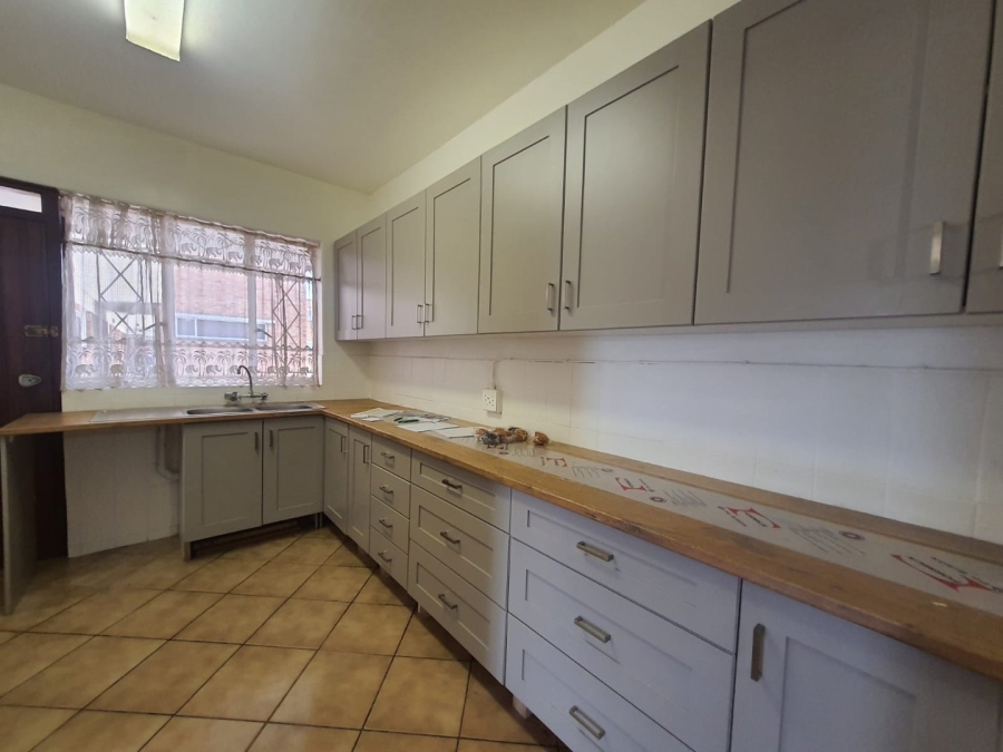 2 Bedroom Property for Sale in Florida Park Gauteng