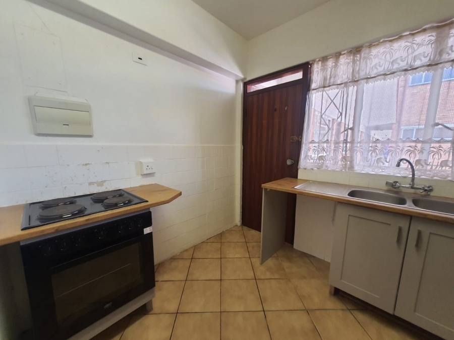 2 Bedroom Property for Sale in Florida Park Gauteng