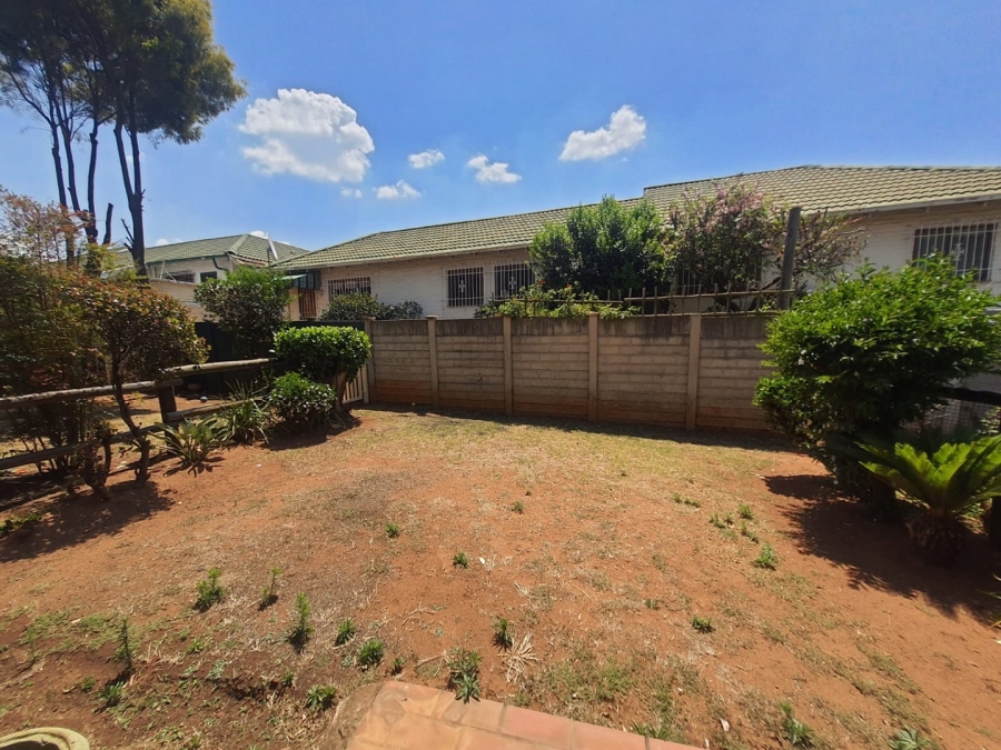 3 Bedroom Property for Sale in Florida Park Gauteng