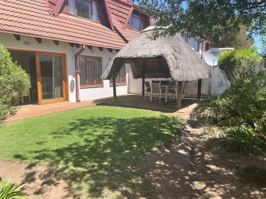 3 Bedroom Property for Sale in Bryanston Gauteng