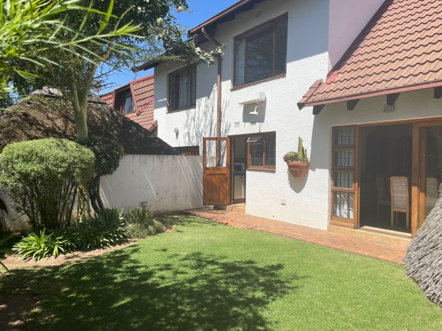 3 Bedroom Property for Sale in Bryanston Gauteng