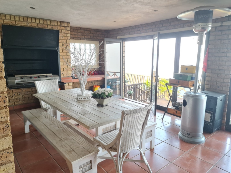 3 Bedroom Property for Sale in Bronkhorstbaai Gauteng