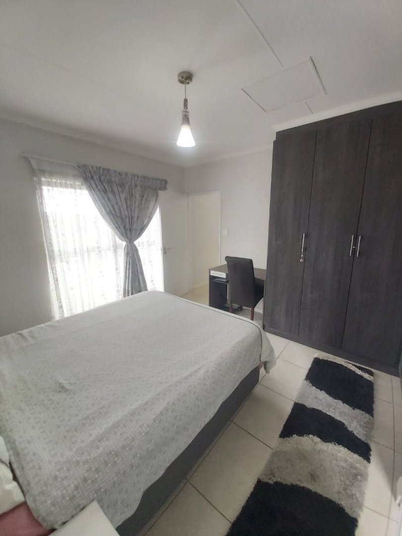 To Let 1 Bedroom Property for Rent in Petervale Gauteng