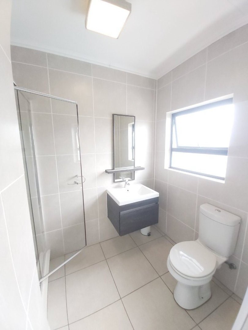 To Let 1 Bedroom Property for Rent in Petervale Gauteng