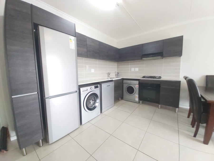 To Let 1 Bedroom Property for Rent in Petervale Gauteng