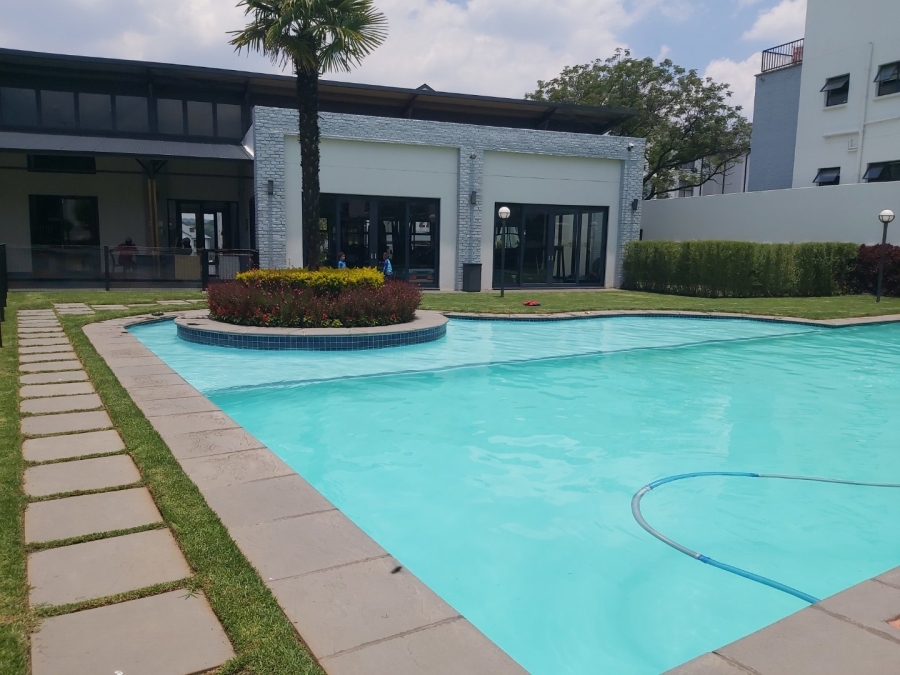 To Let 1 Bedroom Property for Rent in Petervale Gauteng