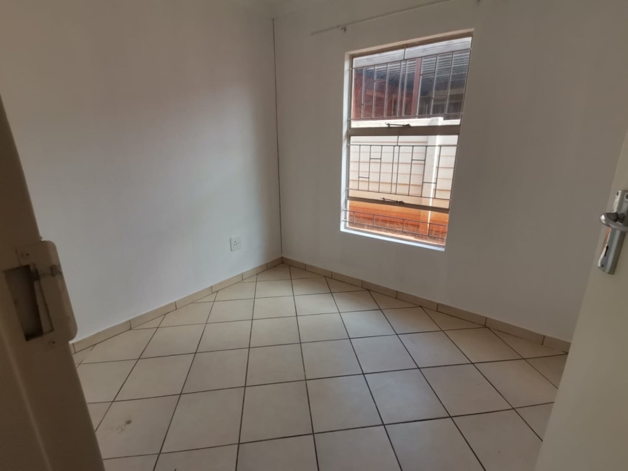 3 Bedroom Property for Sale in Rosslyn Gauteng