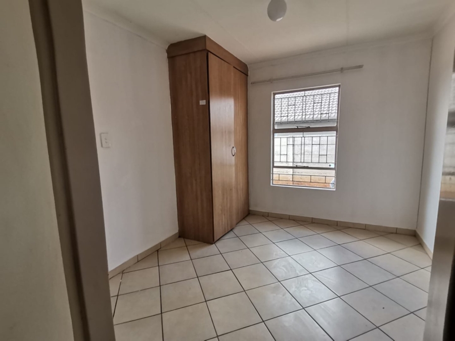 3 Bedroom Property for Sale in Rosslyn Gauteng