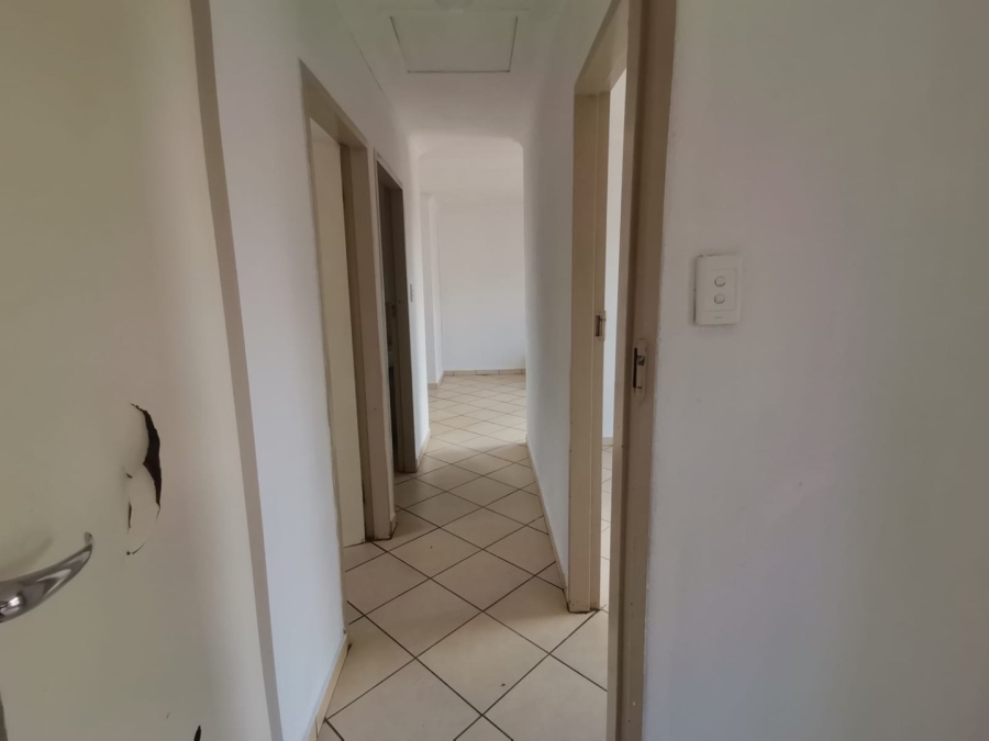 3 Bedroom Property for Sale in Rosslyn Gauteng