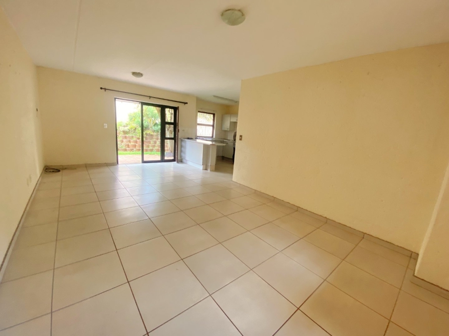 2 Bedroom Property for Sale in Roodekrans Gauteng