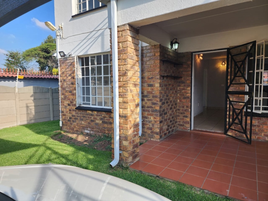 3 Bedroom Property for Sale in Beyers Park Gauteng