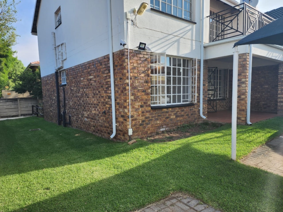 3 Bedroom Property for Sale in Beyers Park Gauteng