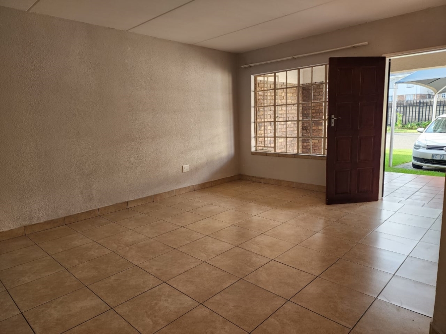 3 Bedroom Property for Sale in Beyers Park Gauteng