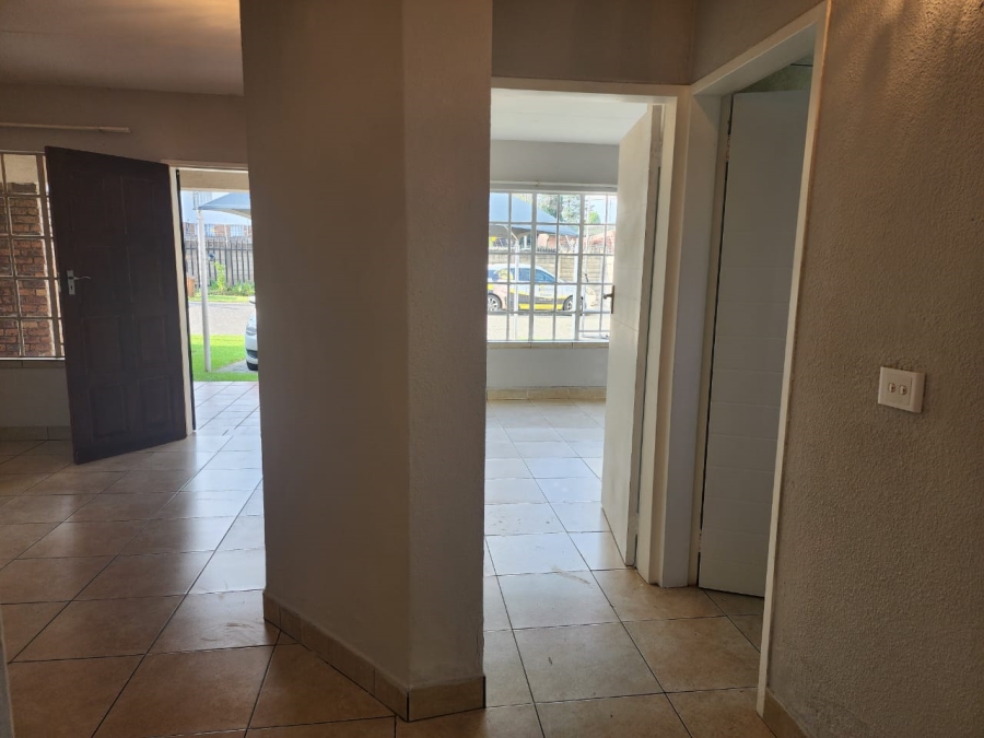 3 Bedroom Property for Sale in Beyers Park Gauteng