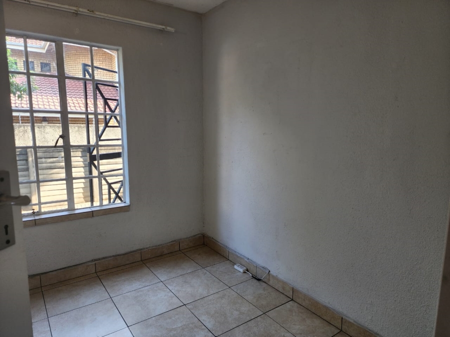 3 Bedroom Property for Sale in Beyers Park Gauteng