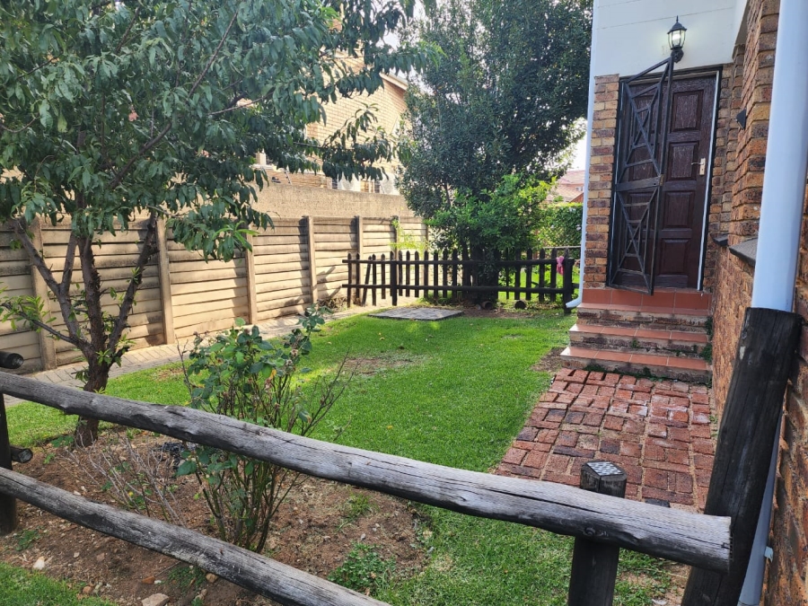 3 Bedroom Property for Sale in Beyers Park Gauteng