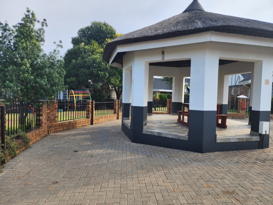 3 Bedroom Property for Sale in Beyers Park Gauteng