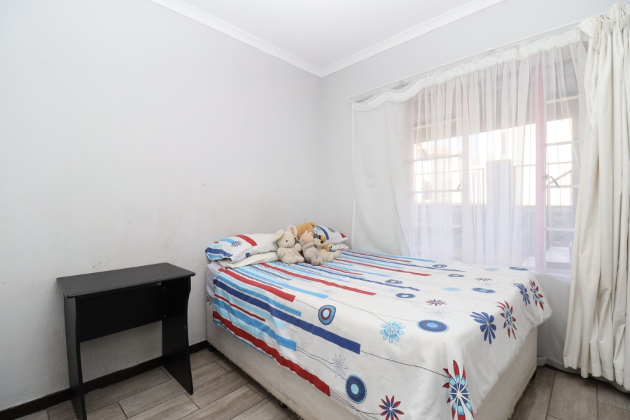 To Let 2 Bedroom Property for Rent in Wilgeheuwel Gauteng