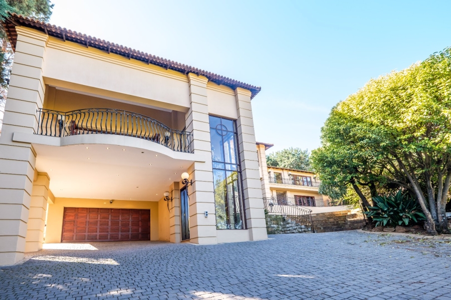 5 Bedroom Property for Sale in Glenvista Gauteng