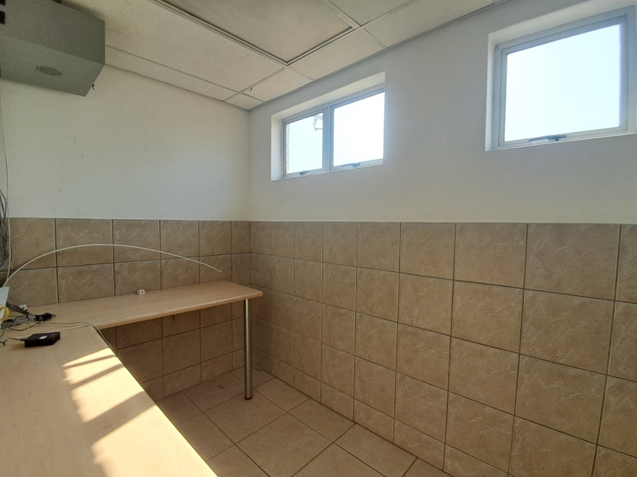 To Let commercial Property for Rent in Hoogland Gauteng