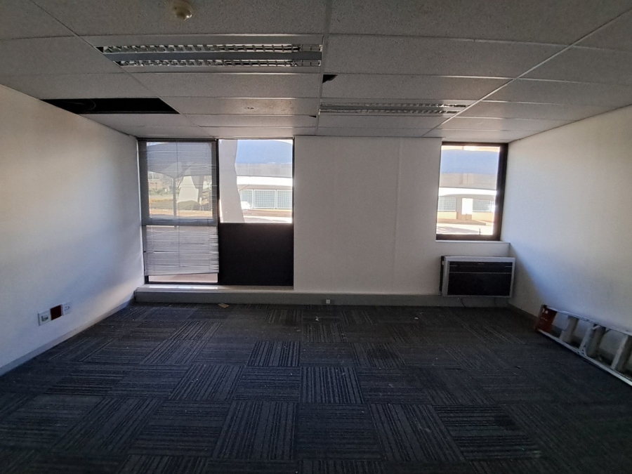 To Let commercial Property for Rent in Weltevreden Park Gauteng