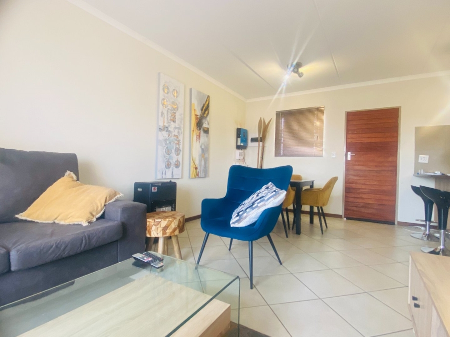 2 Bedroom Property for Sale in Monavoni Gauteng