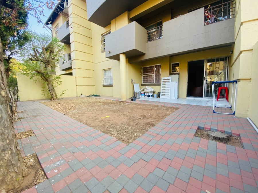 To Let 2 Bedroom Property for Rent in Vorna Valley Gauteng