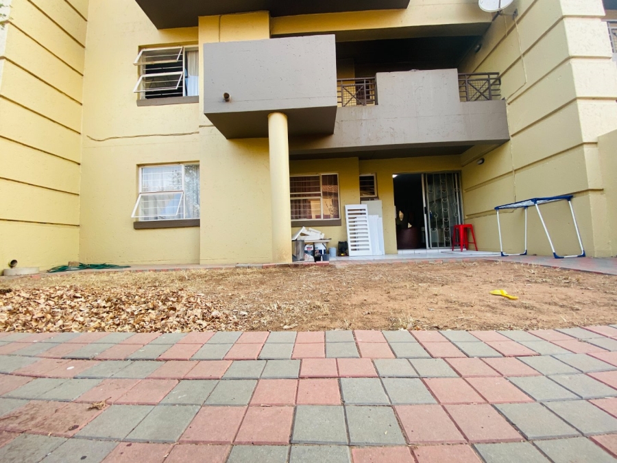 To Let 2 Bedroom Property for Rent in Vorna Valley Gauteng