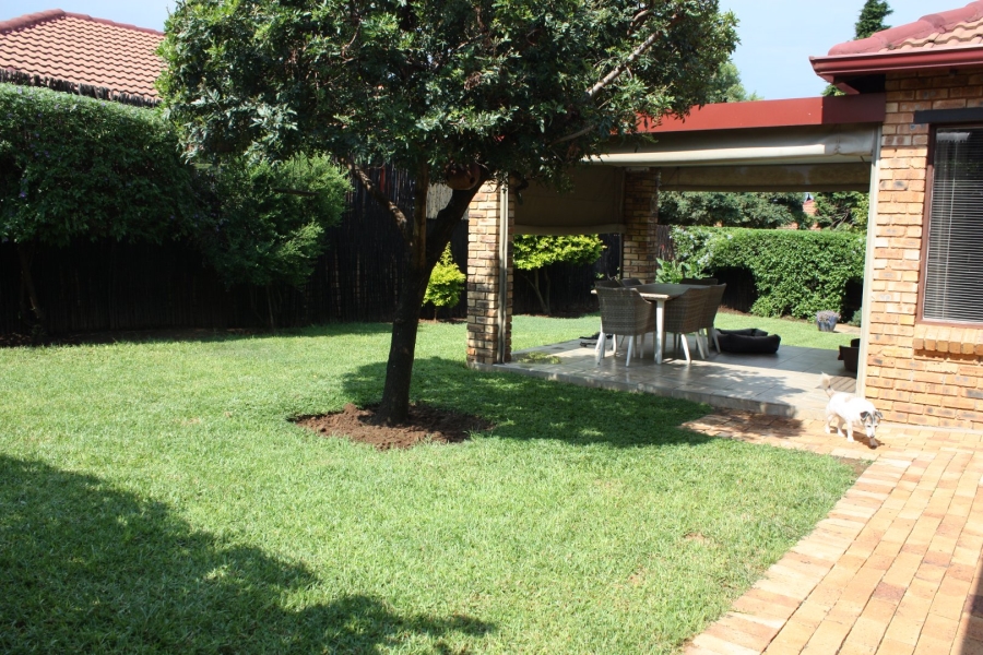 2 Bedroom Property for Sale in Olivedale Gauteng