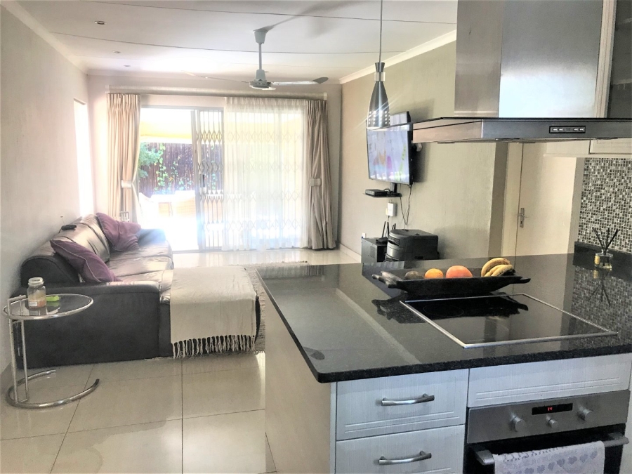 2 Bedroom Property for Sale in Olivedale Gauteng