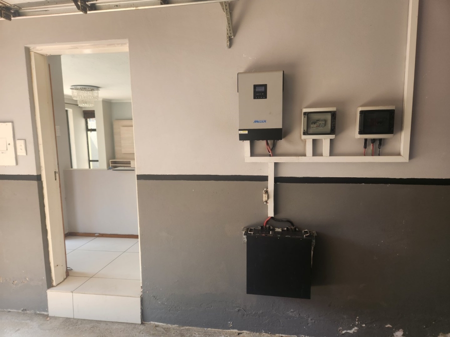 To Let 3 Bedroom Property for Rent in Craigavon Gauteng