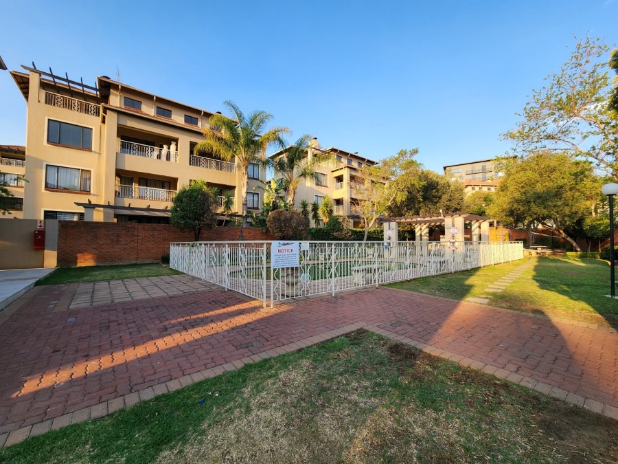 2 Bedroom Property for Sale in Sunninghill Gauteng