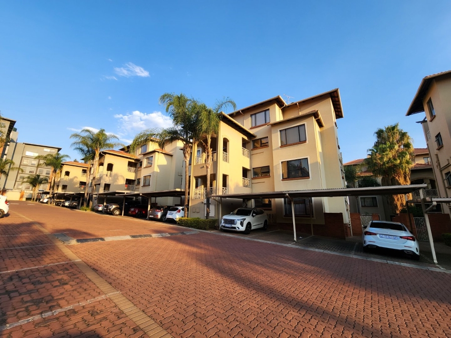 2 Bedroom Property for Sale in Sunninghill Gauteng