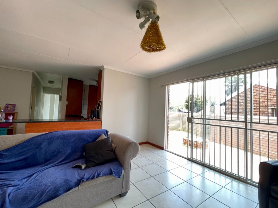 3 Bedroom Property for Sale in Pierre Van Ryneveld Gauteng