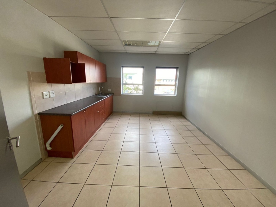 To Let commercial Property for Rent in Sunninghill Gauteng