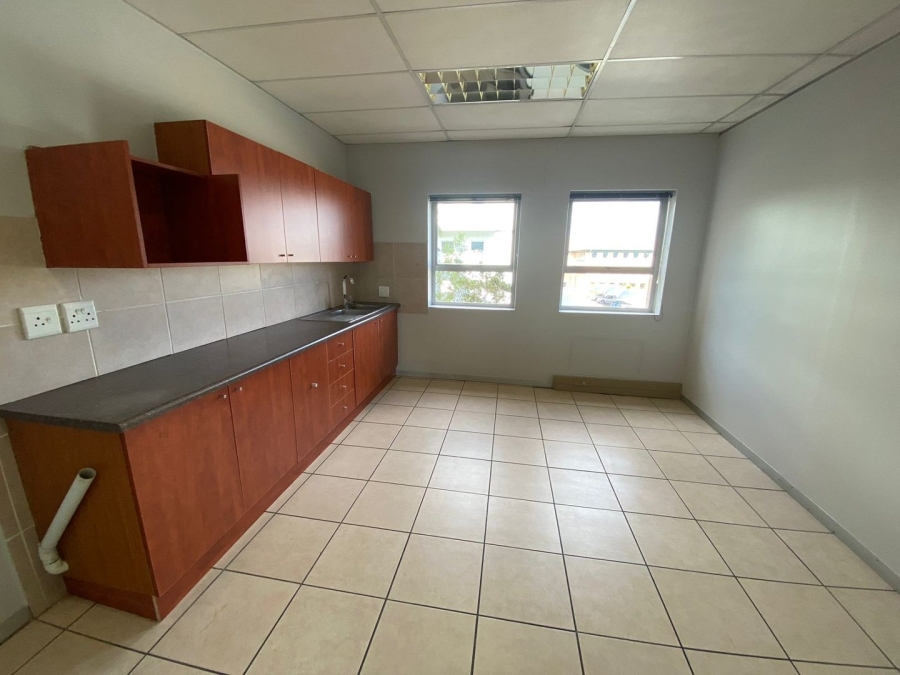 To Let commercial Property for Rent in Sunninghill Gauteng