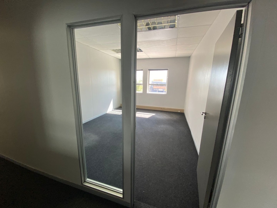 To Let commercial Property for Rent in Sunninghill Gauteng