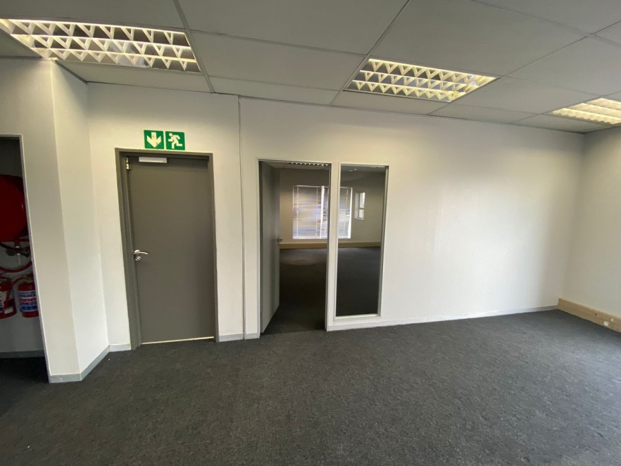 To Let commercial Property for Rent in Sunninghill Gauteng