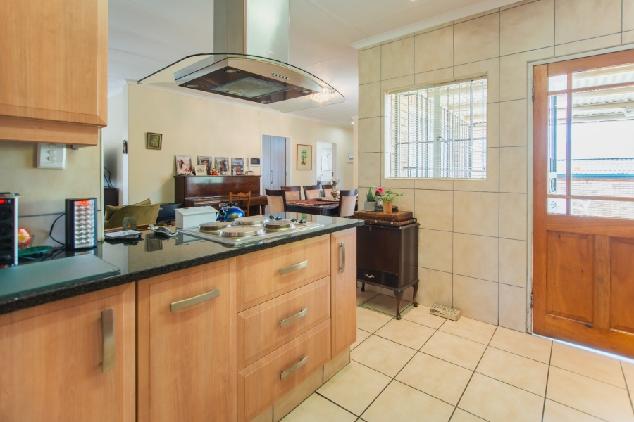 3 Bedroom Property for Sale in Erasmuskloof Gauteng