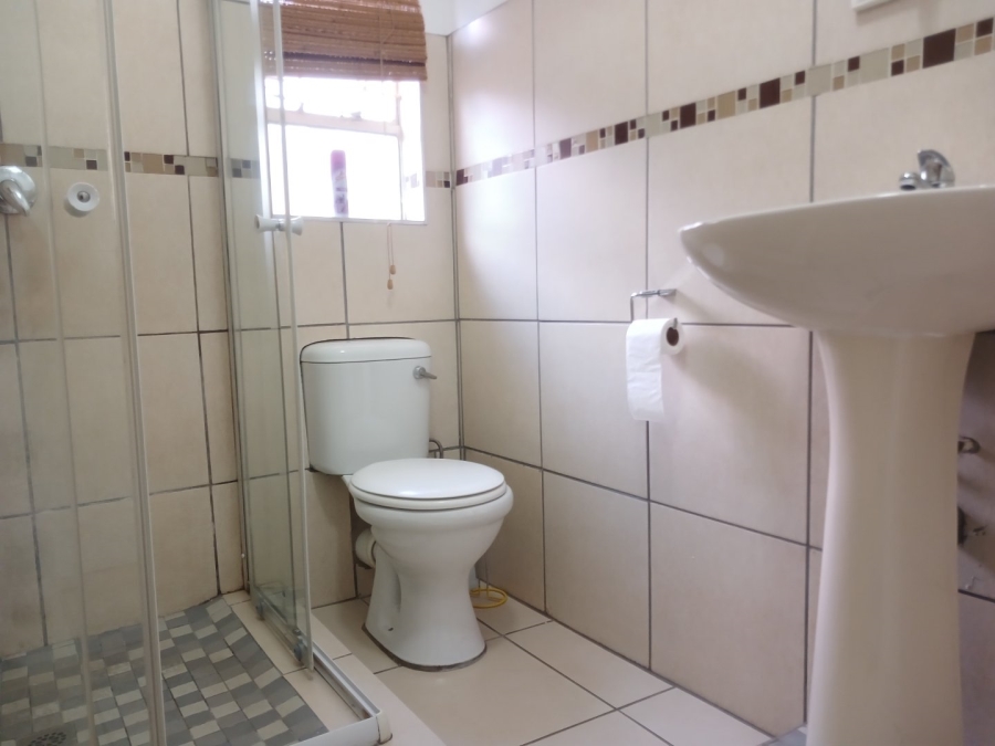 To Let 2 Bedroom Property for Rent in Terenure Gauteng