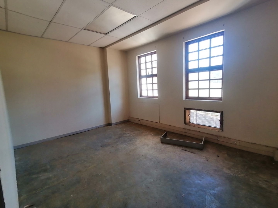 To Let commercial Property for Rent in Eastgate Gauteng