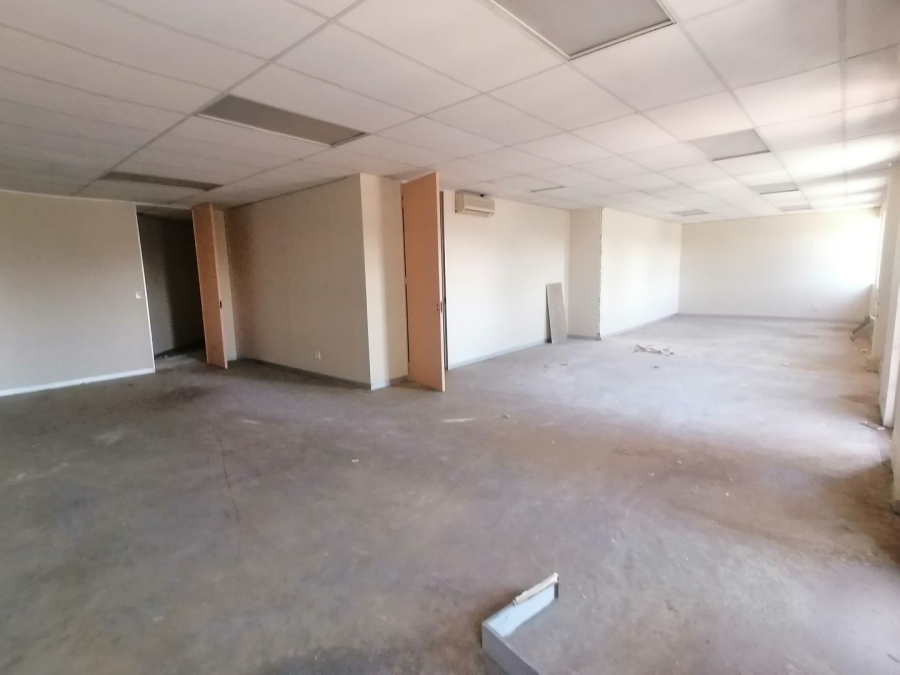 To Let commercial Property for Rent in Eastgate Gauteng