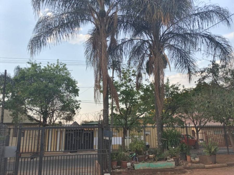 3 Bedroom Property for Sale in Capital Park Gauteng