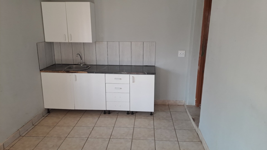  Bedroom Property for Sale in Raslouw Gauteng