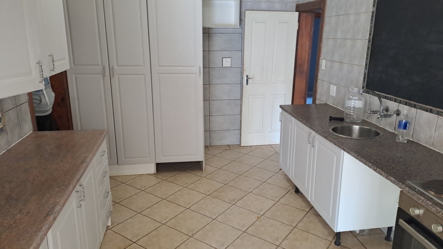  Bedroom Property for Sale in Raslouw Gauteng