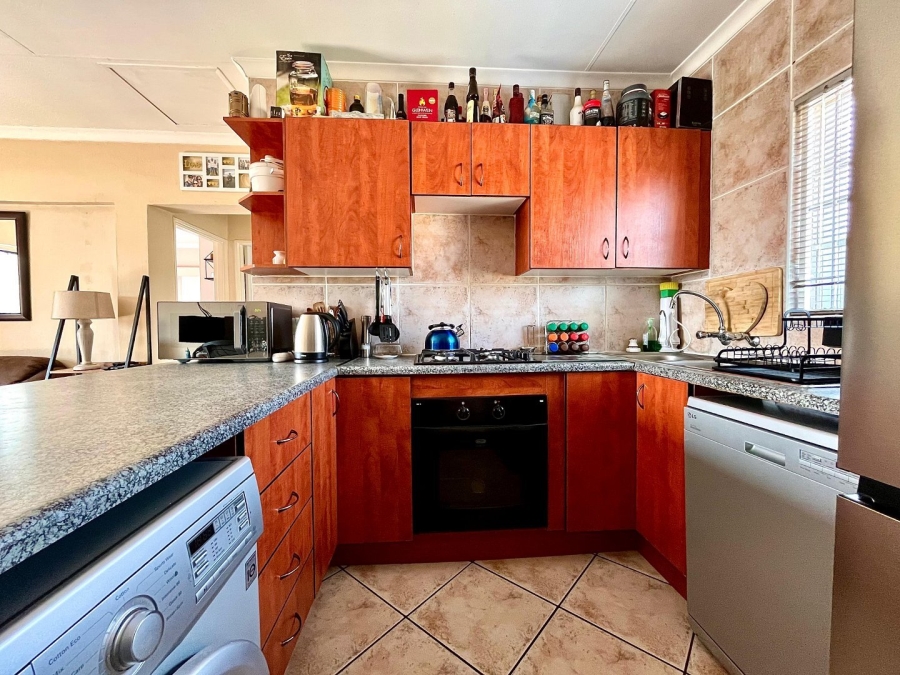 2 Bedroom Property for Sale in North Riding Gauteng