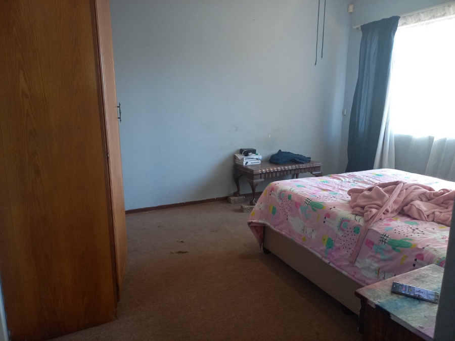 To Let 3 Bedroom Property for Rent in Rensburg Gauteng