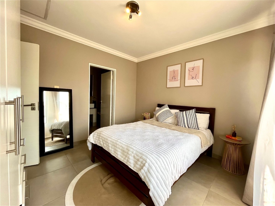 1 Bedroom Property for Sale in Fourways Gauteng