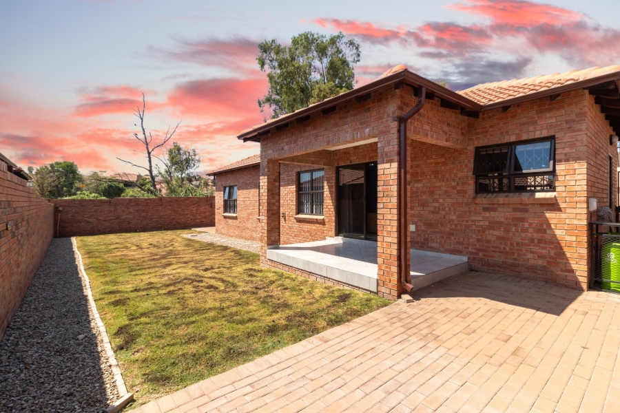 3 Bedroom Property for Sale in North Riding Gauteng